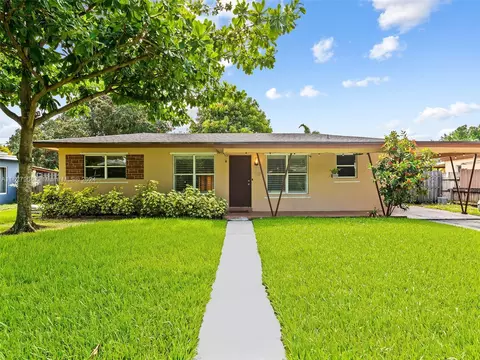 920 SW 50th Ave, Plantation, FL 33317