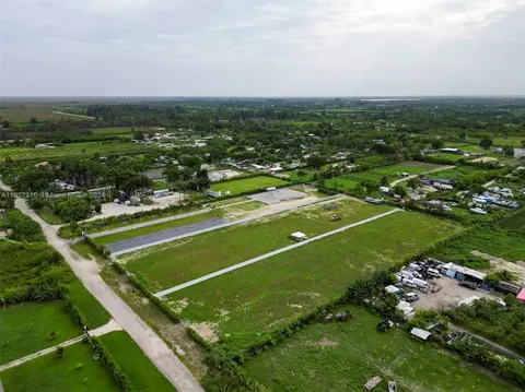 15785 SW 212th Ave, Miami, FL 33187
