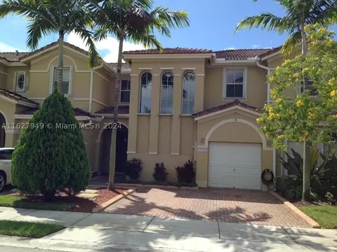 Undisclosed, Miami, FL 33186