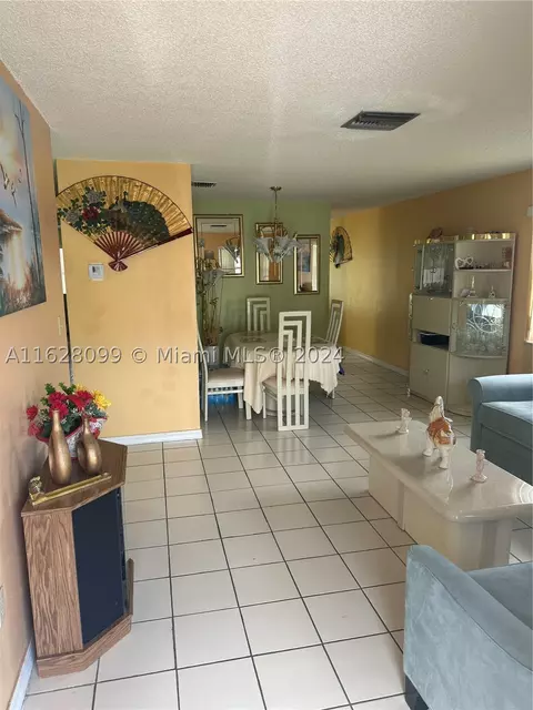 6275 SW 130th Ave #809, Miami, FL 33183