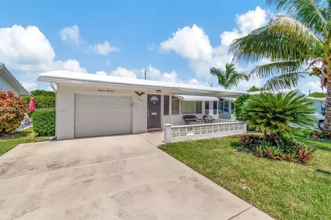 1300 SW 24th St, Boynton Beach, FL 33426