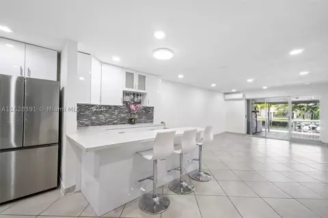 2159 NE 123rd St #2159, North Miami, FL 33181