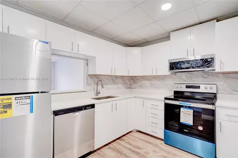 4334 NW 9th Ave #9-3H, Pompano Beach, FL 33064