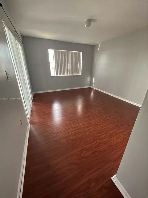 8600 SW 212th St #306, Cutler Bay, FL 33189