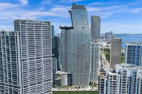 300 Biscayne Blvd Way #1607, Miami, FL 33131
