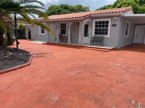 3760 E 8th Ct, Hialeah, FL 33013