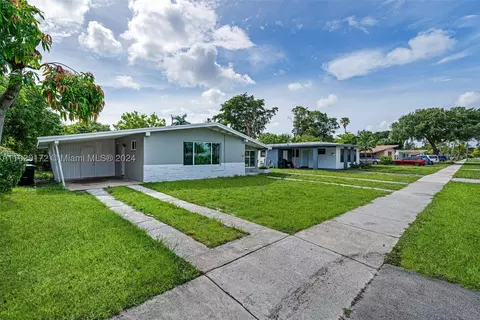 118 SW 24th Ave, Fort Lauderdale, FL 33312