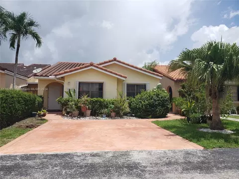 15567 SW 110th Ter, Miami, FL 33196