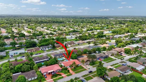 6220 SW 3rd St, Margate, FL 33068