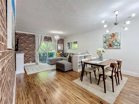 6715 N Kendall Dr #710, Pinecrest, FL 33156