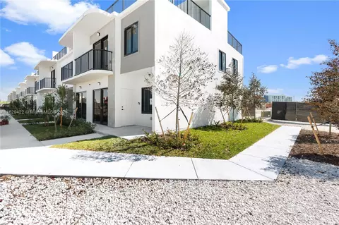 14578 SW 260 St, Homestead, FL 33032