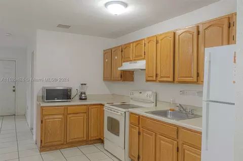 14316 SW 283rd St #14316, Homestead, FL 33033
