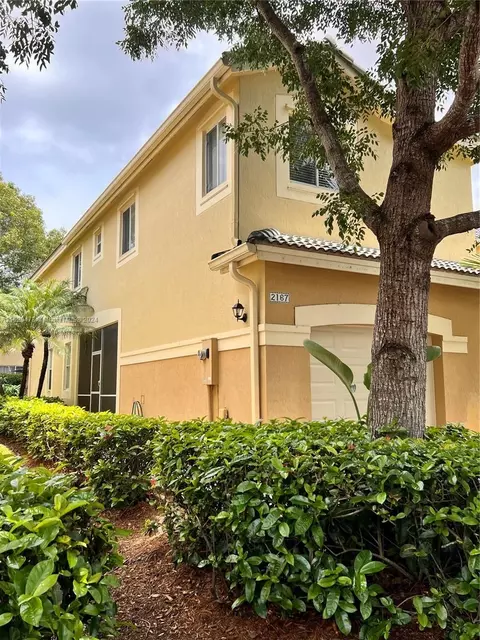 2167 Hacienda Ter, Weston, FL 33327