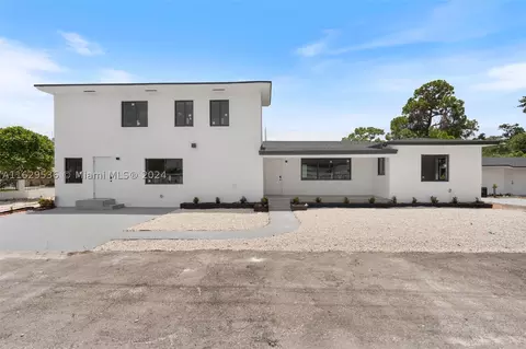 2440 NW 68th St, Miami, FL 33147