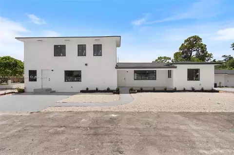 2440 NW 68th St, Miami, FL 33147