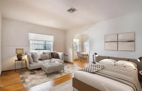 1001 7th St #203, Miami Beach, FL 33139
