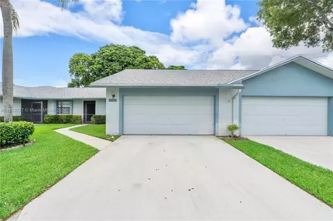 23337 SW 61st Ave #B, Boca Raton, FL 33428