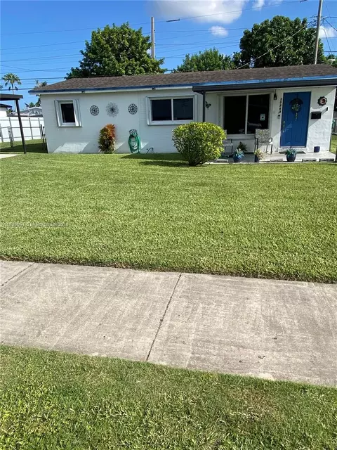 10362 SW 151st Ter, Miami, FL 33176