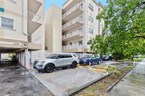 2008 Jackson St #B1, Hollywood, FL 33020