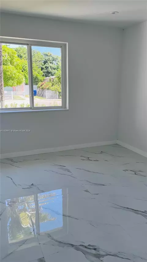 Other - 971 NE 155th Ter, North Miami Beach, FL 33162 photo 3 of 5