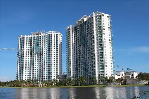 2641 N Flamingo Rd #2007N, Sunrise, FL 33323