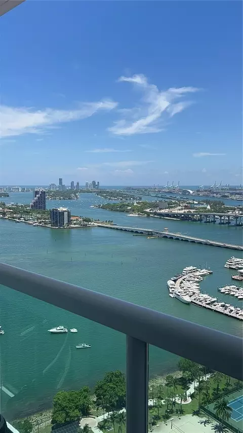 1800 N Bayshore Dr #3411, Miami, FL 33132