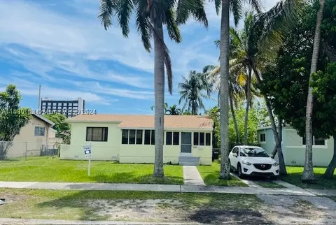 580 NE 170th St, North Miami Beach, FL 33162