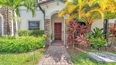 11529 SW 250th St, Homestead, FL 33032