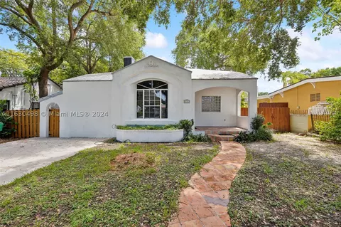 219 SW 23rd Rd, Miami, FL 33129