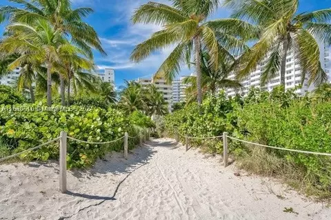 1623 Collins Ave #314, Miami Beach, FL 33139