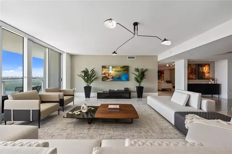 330 Sunny Isles Blvd #5-2304, Sunny Isles Beach, FL 33160