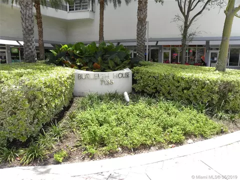 7135 Collins Ave #1632, Miami Beach, FL 33141