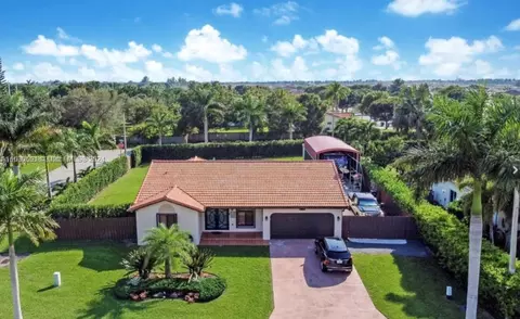 12738 SW 221st Ter, Miami, FL 33170
