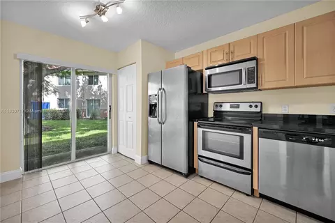 3790 N Jog Rd #104, West Palm Beach, FL 33411