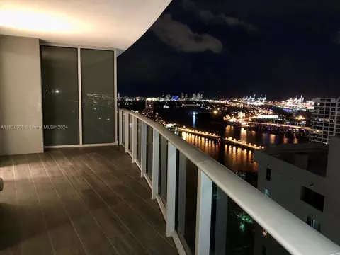 488 NE 18th St #3708, Miami, FL 33132