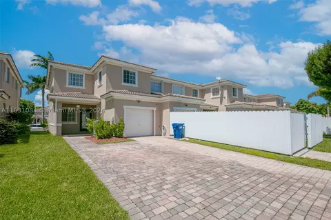 14064 SW 273rd Ln, Homestead, FL 33032