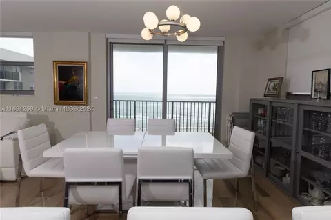 9273 Collins Ave #1012, Surfside, FL 33154