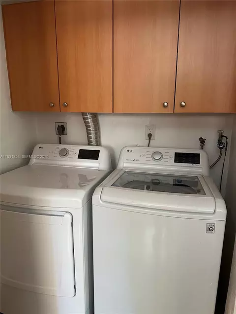 Other - 324 E 34th St, Hialeah, FL 33013 photo 3 of 6