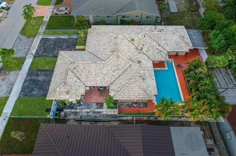 View/Area - 324 E 34th St, Hialeah, FL 33013 photo 1 of 2