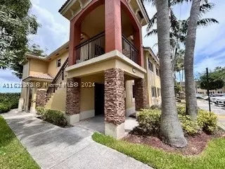 990 NE 33rd Ter #101, Homestead, FL 33033