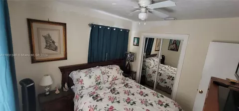 4995 E 1st Ct, Hialeah, FL 33013 photo 16