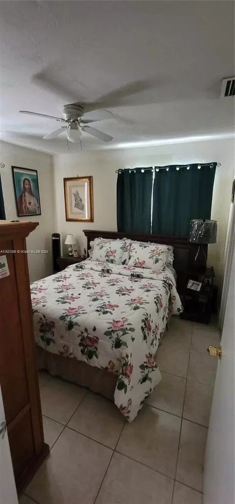 4995 E 1st Ct, Hialeah, FL 33013 photo 20