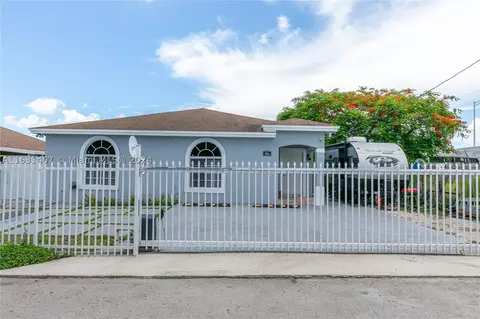 7931 NW 14th Pl, Miami, FL 33147