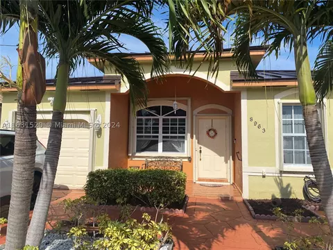 8963 NW 145th St, Miami Lakes, FL 33018
