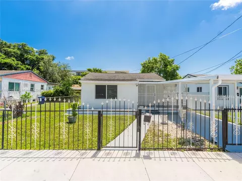 5221 NW 24th Ct, Miami, FL 33142