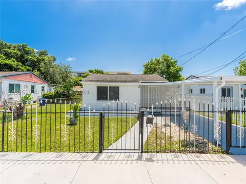 5221 NW 24th Ct, Miami, FL 33142