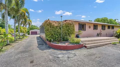15525 SW 209th Ave, Miami, FL 33187