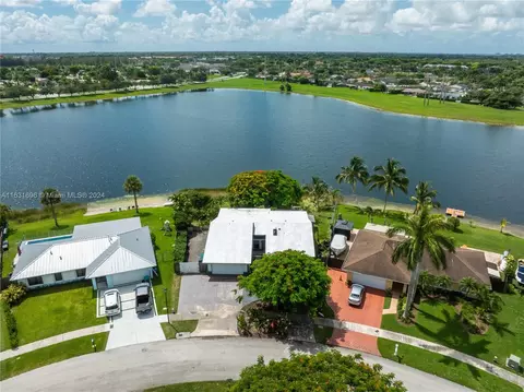 13320 SW 82nd St, Miami, FL 33183