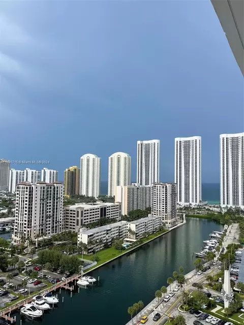 500 Bayview Dr #PH23, Sunny Isles Beach, FL 33160
