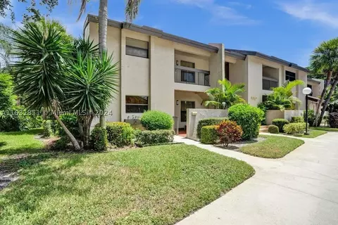 4161 NW 22nd St #261G, Coconut Creek, FL 33066